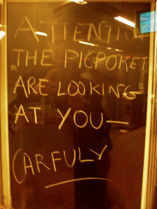 Attention Pickpockets !